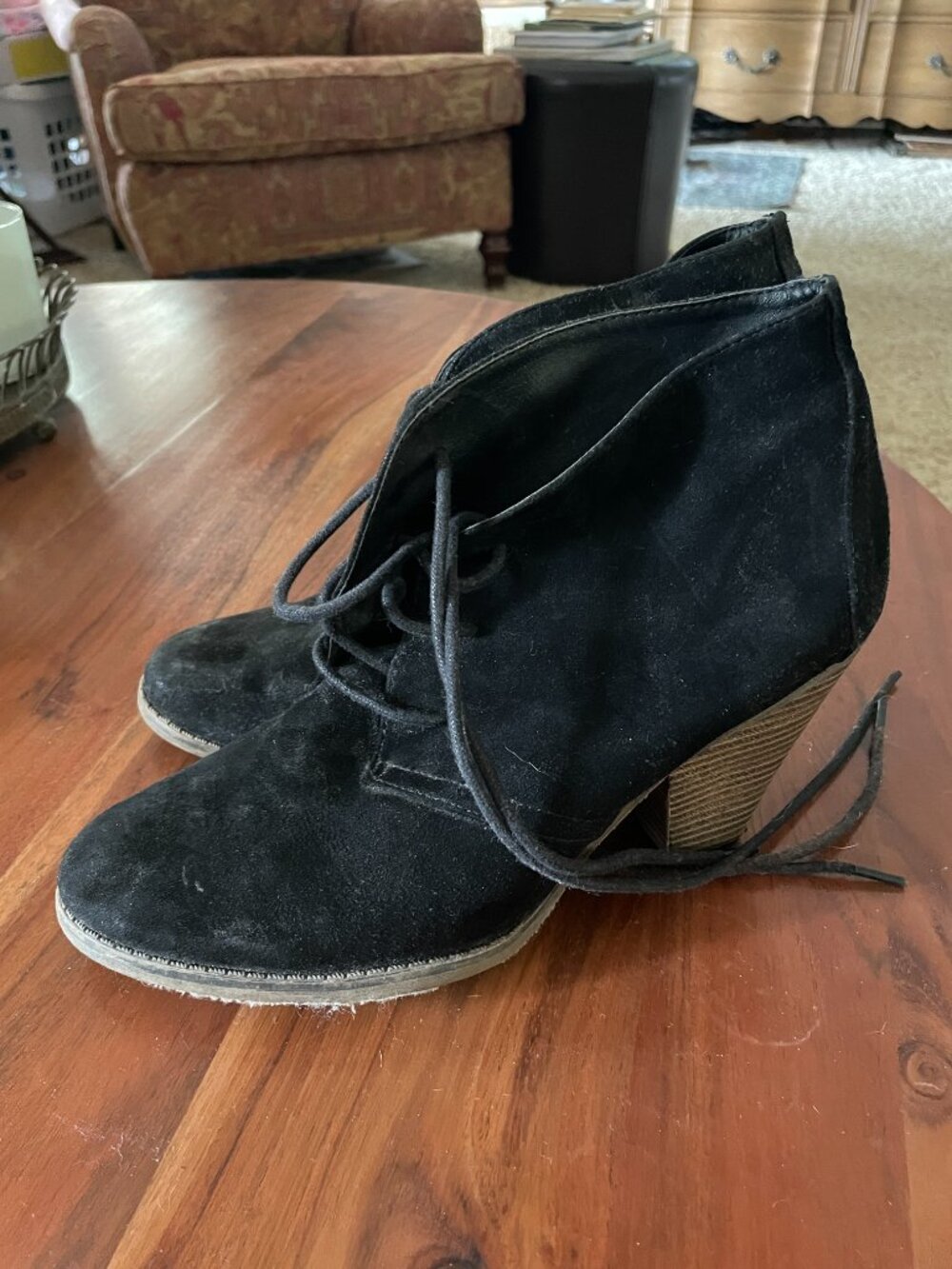 Black Faux Suede Ankle Booties 8.5 Mia Shayna/Shawna